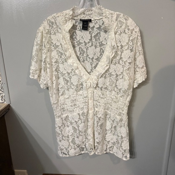 Lane Bryant White Floral Lace Button Front Smocked Waist Blouse (Women's 14/16) - Picture 1 of 9